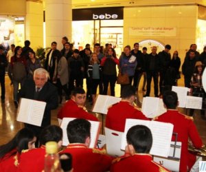 Azərbaycanlı qurmanlar üçün Amerika mətbəxi - FOTO+VİDEO