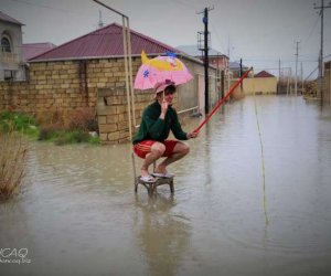 Бинагади остался под водой