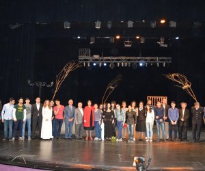 Gənc Tamaşaçılar Teatrında teatr – məktəb əlaqələri genişlənir...