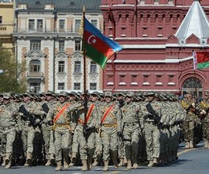 Azərbaycan hərbçiləri Moskva paradında - Fotolar