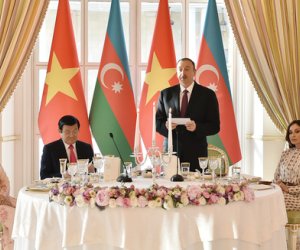 Azeri, Vietnamese leaders praise ties, pledge to expand coop