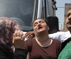 NO COMMENT: Yanan binadan son görüntülər