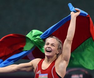 Baku 2015: Home glory for Stadnyk on day of Wrestling upsets