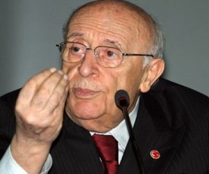 Çoban Sülü – Görkəmli siyasi xadim
