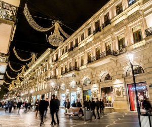 From New York to Baku: world's most expensive shopping streets