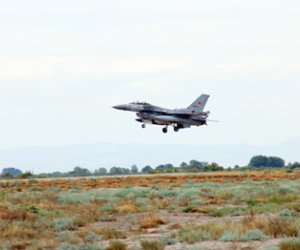 Türk şahinləri Bakı səmasında - FOTOLAR