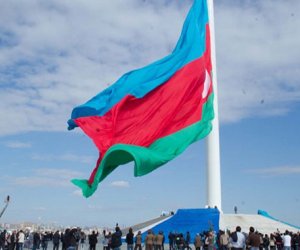 Hansı partiya nə vaxt dövlət qeydiyyatına alınıb? - SİYAHI