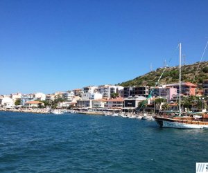 İzmir - sirlərlə dolu sandıq - FOTOLAR