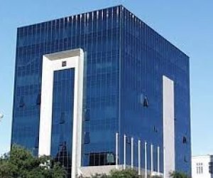 Beynəlxalq Bankın departament direktor işdən çıxarıldı