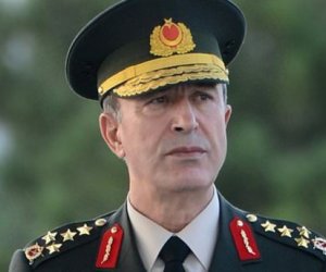 Turkey promises to help Azerbaijan in war with Armenia