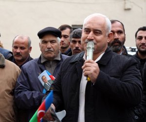 Избиратели поддержали Асима Моллазаде 