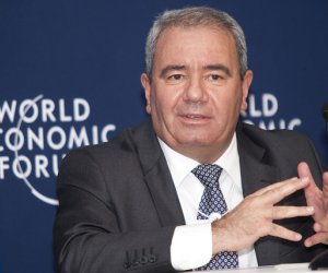 President Aliyev fires his communications minister