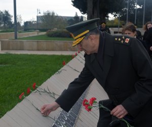 Turkish Ground Forces commander visits Baku