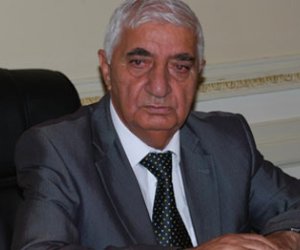 Xalq şairimizdən Kim Çen Ina sərt təpki - VİDEO