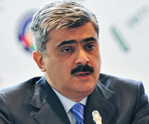 Azerbaijan outlines plans to raise $2bn without external aid