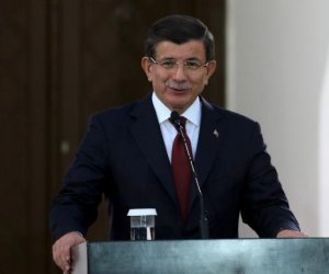 Davutoglu accuses Russia of supporting Armenian occupation of Azerbaijan