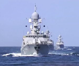 Russian flotilla warships to visit Baku port