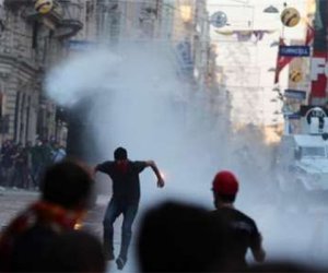 İstanbulda terror: 5 ölü, 20 yaralı - VİDEO+YENİLƏNİB