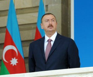 Prezident: “Biz bütün qəhrəman şəhid və yaralılarımızla fəxr edirik”