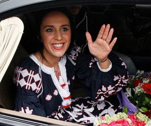 Singer Jamala returns to Kyiv after Eurovision victory