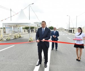 Prezident Nardaranda iki küçənin açılışında iştirak etdi