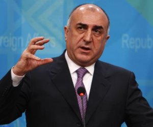 Elmar Məmmədyarov: “Ortada sənəd var, üzərində iş gedir”