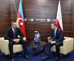 İlham Əliyev  Polşanın prezidenti və Almaniya XİN başçısı ilə görüşdü - FOTOLAR