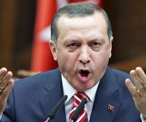 Ərdoğan xalqı meydanlara çıxmağa səslədi - VİDEO