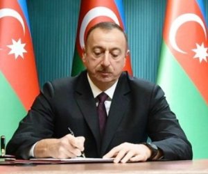 Konstitusiya dəyişikliyi ilə bağlı referendumun vaxtı təyin edildi