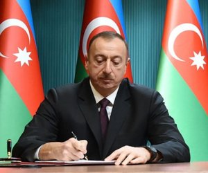 Prezident hərbi qulluqçuları təltif etdi - SIYAHI