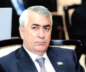 Cavid Qurbanova daha bir vəzifə