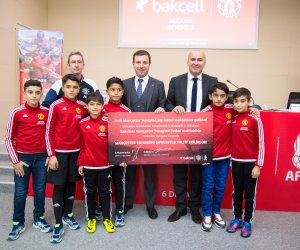 Mançester Yunayted Yay Futbol Məktəbinin qalibləri Mançesterə yola düşürlər