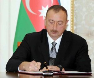İlham Əliyev sərəncamlar imzaladı