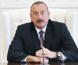 İlham Əliyev güc nazirlərini topladı - TƏCİLİ