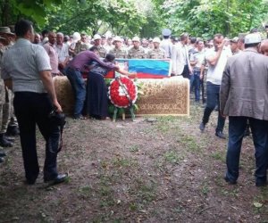 Şəhidimiz izdihamla dəfn edildi – Foto
