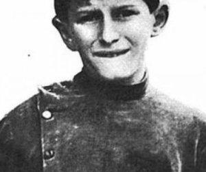 Tarixin ən ağıllı insanı niyə dilənçi kimi öldü?