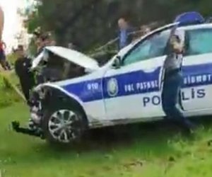 Tovuzda polis xidməti maşınında qəza törədib - VIDEO