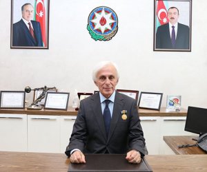 Daha bir məmur ailəsi ilə koronavirusa yoluxdu