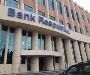 Bank Respublika Neo kartla bağlı reklam çarxı hazırlayıb