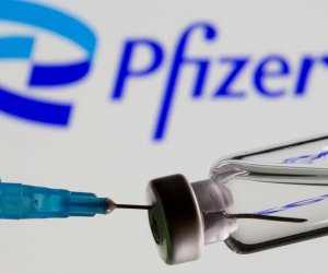 Pfizer и BioNTech начали испытания вакцины против 