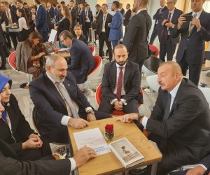 Aliyev, Erdogan and Pashinyan hold joint discussion in Prague