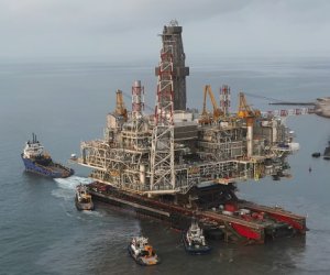 ВР объявила о начале добычи нефти с Azeri Central East