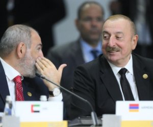  Əliyev və Paşinyan BRICS+ iclası zamanı danışıblar- VIDEO