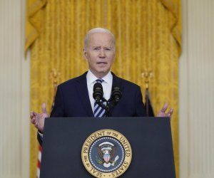 Biden set to push new Russia sanctions before Trump era begins