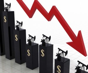 Azerbaijani oil price keeps falling