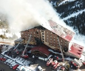 Türkiyədə hoteldə baş verən yanğında 36-ı uşaq ölüb