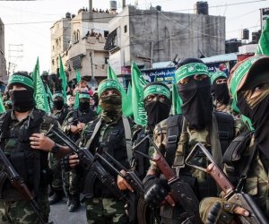 Hamas not to release hostages 'if Israel fails to honor ceasefire deal'