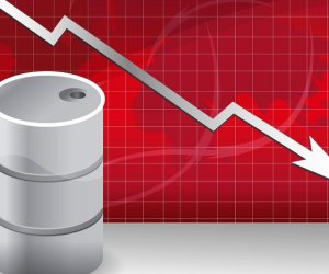 Azerbaijani oil price drops below $77