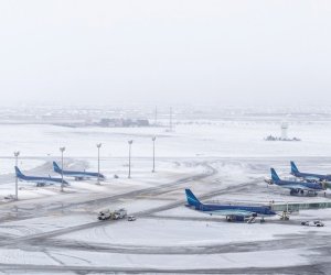 AZAL продолжает полеты, несмотря на непогоду