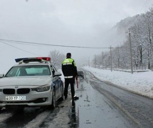 Baş Dövlət Yol Polisi İdarəsi sürücülərə müraciət edib